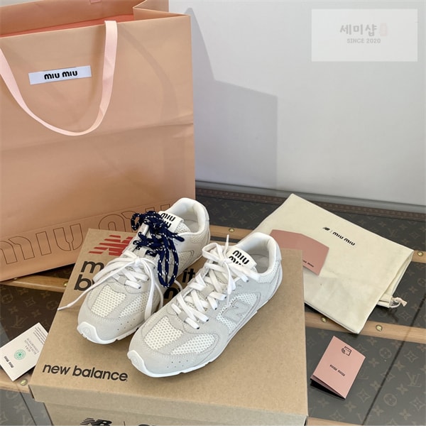 New Balance 뉴발란스 x 미우미우 530 SL 스니커즈 신발 20번 이미지