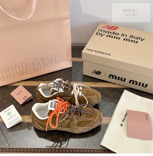 New Balance 뉴발란스 x 미우미우 530 SL 스니커즈 신발 7번 이미지