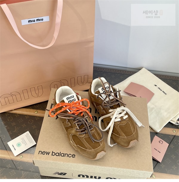 New Balance 뉴발란스 x 미우미우 530 SL 스니커즈 신발 9번 이미지