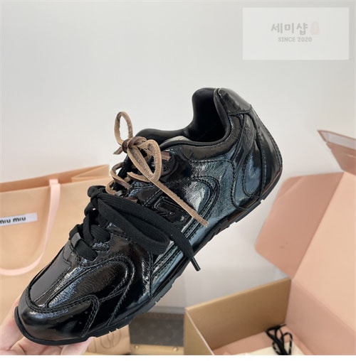 New Balance 뉴발란스 x 미우미우 530 SL 스니커즈 신발 28번 이미지