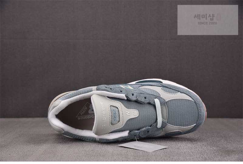 New Balance 뉴발란스 x 키스 992 오사카팩 U992KT 신발 7번 이미지
