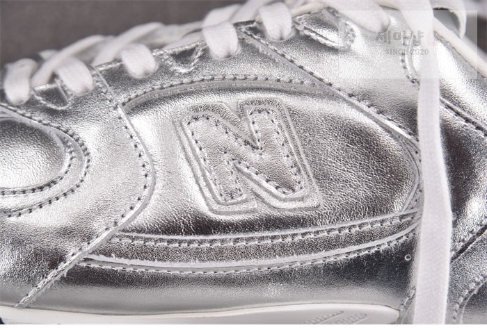 New Balance 미우미우 x 뉴발란스 530 SL 실버 신발 11번 이미지