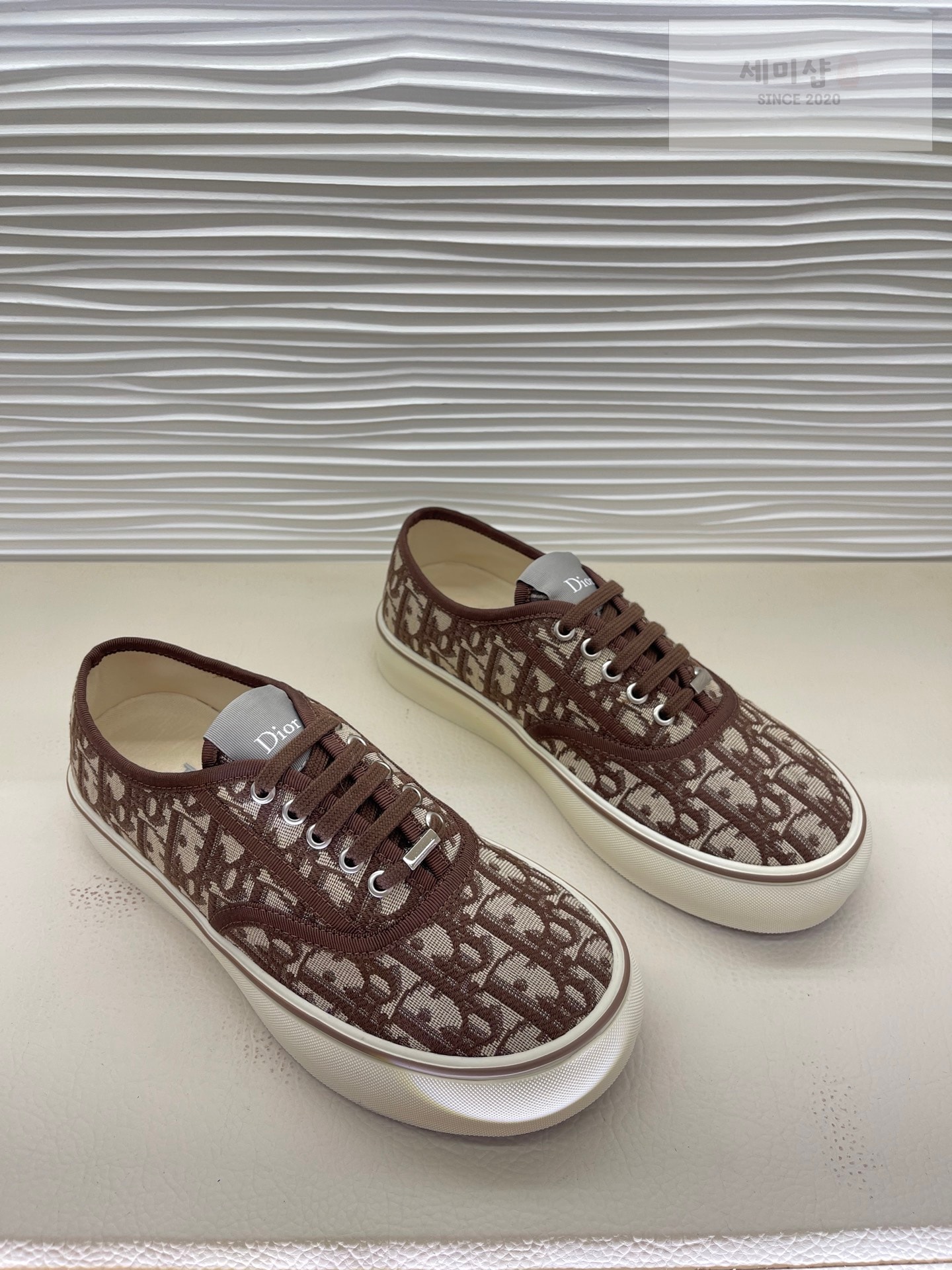 디올 디올 솔트윈드 뮬 스니커즈 1, 브라운 헤링본 신발 46번 이미지