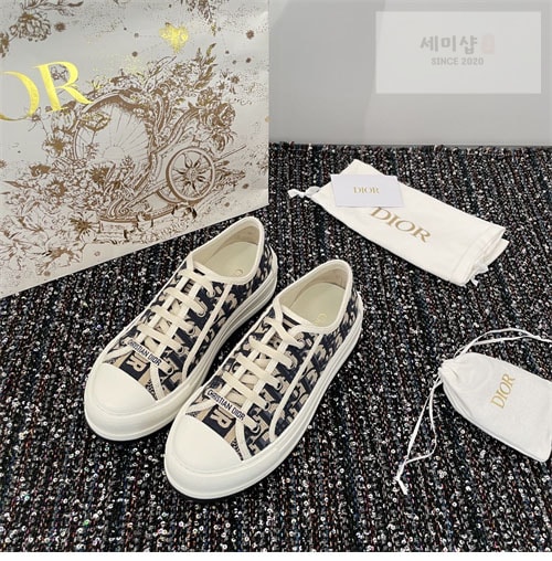 D I O R 디올 오블리크 자수 스니커즈 신발 17번 이미지