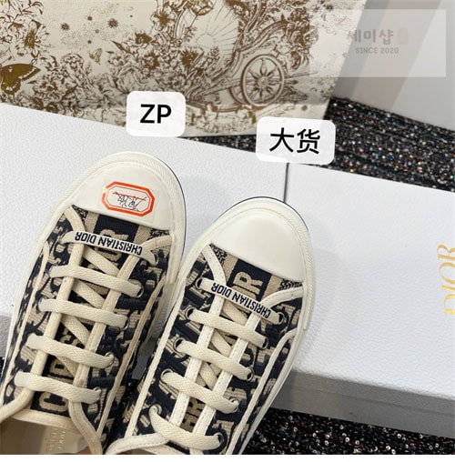 D I O R 디올 오블리크 자수 스니커즈 신발 24번 이미지
