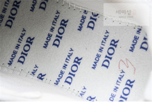 D I O R 디올 크로노 CD 스니커즈 신발 21번 이미지
