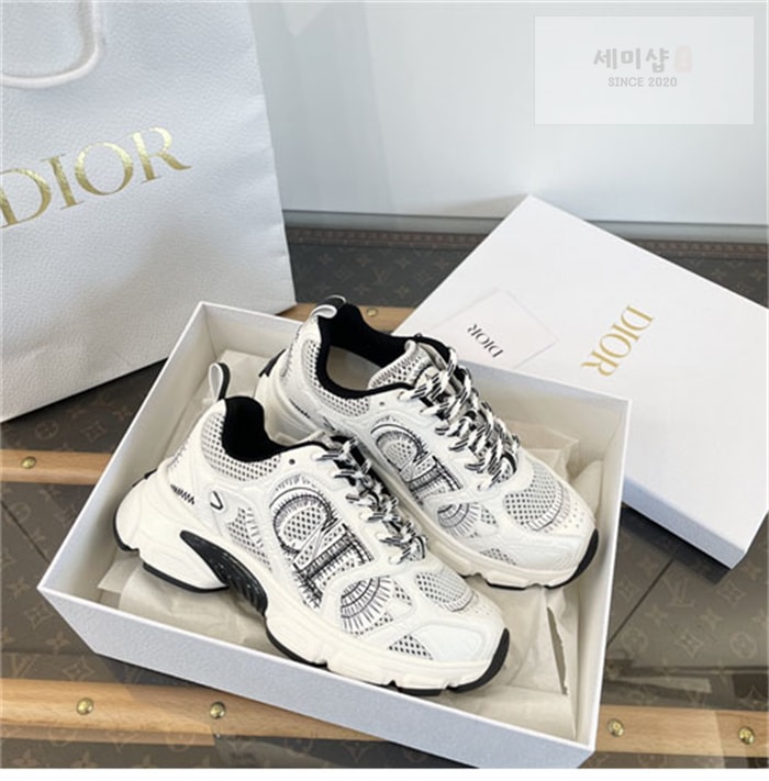 D I O R 디올 24 크로노 여성 스니커즈 신발 5번 이미지
