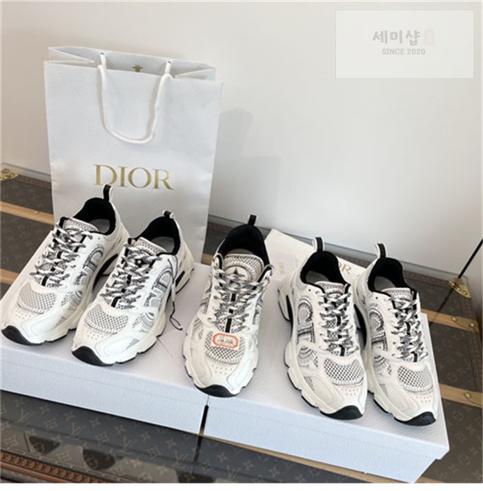 D I O R 디올 24 크로노 여성 스니커즈 신발 11번 이미지