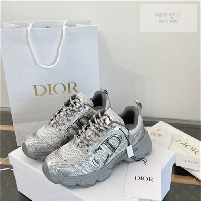 D I O R 디올 24 크로노 여성 스니커즈 신발 20번 이미지