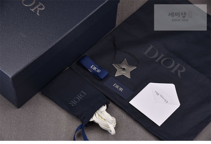 D I O R 디올 B01 매치포인트 스니커즈 화이트 신발 4번 이미지