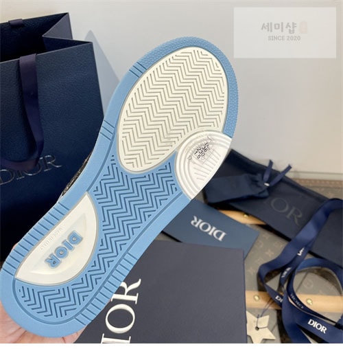 D I O R 디올 B57 미드탑 스니커즈 신발 32번 이미지