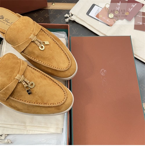 Loro Piana 로로피아나 바부슈 참 워크 로퍼 뮬 스웨이드 신발 30번 이미지