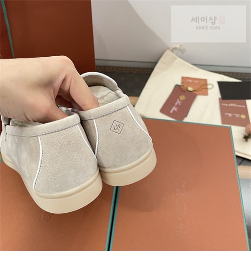 Loro Piana 로로피아나 썸머 참 워크 로퍼 신발 23번 이미지