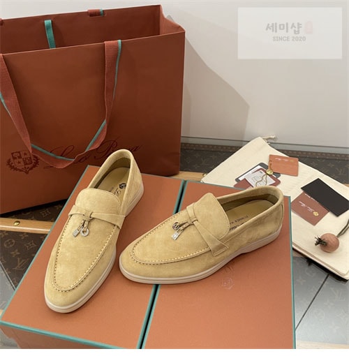 Loro Piana 로로피아나 썸머 참 워크 로퍼 신발 23번 이미지