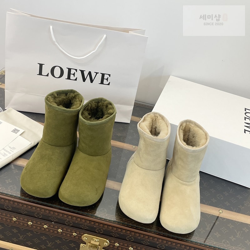 로에베 로에베 로고 스웨이드 앵클 부츠 그린 신발 21번 이미지