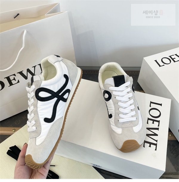 Loewe 로에베 발레 러너 2.0 나일론 카프스킨 신발 18번 이미지