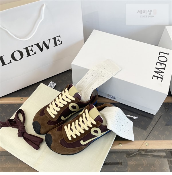 Loewe 로에베 발레 러너 2.0 나일론 카프스킨 신발 23번 이미지