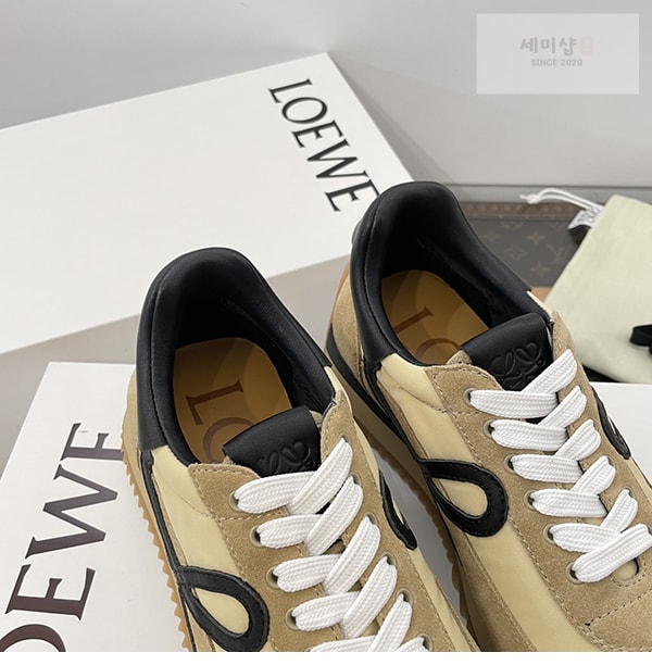 Loewe 로에베 플로우 러너 스니커즈 스웨이드 나일론 골드 블랙 신발 22번 이미지
