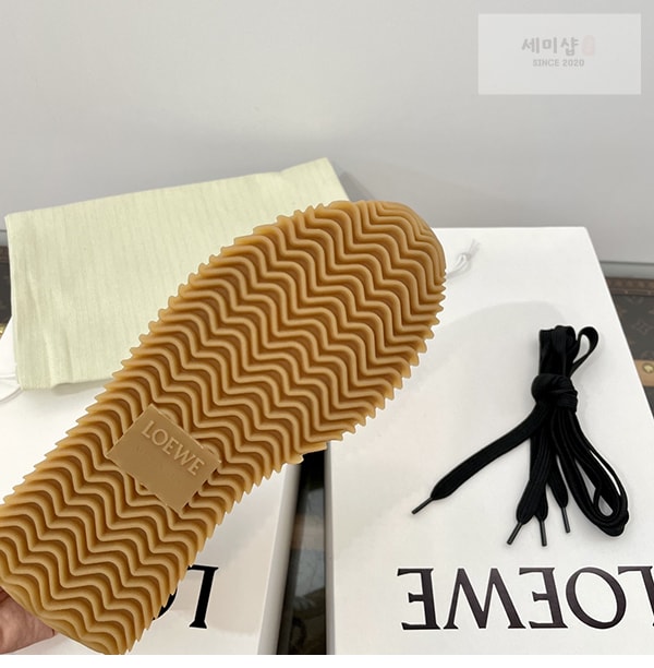 Loewe 로에베 플로우 러너 스니커즈 스웨이드 나일론 골드 블랙 신발 1번 이미지