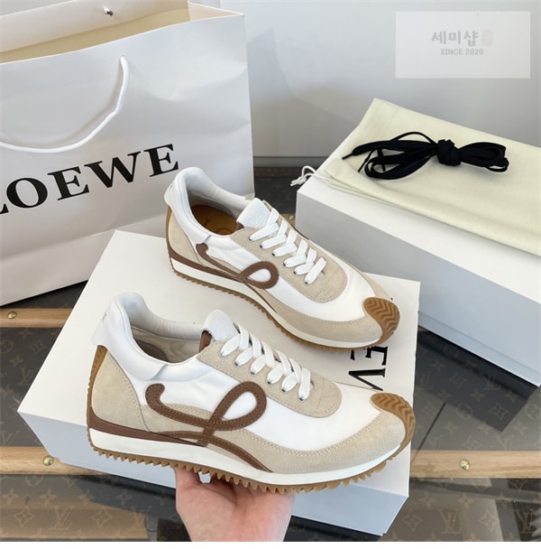 Loewe 로에베 플로우 러너 스니커즈 스웨이드 나일론 화이트 베이지 신발 9번 이미지