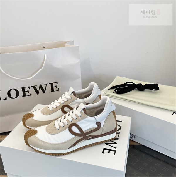 Loewe 로에베 플로우 러너 스니커즈 스웨이드 나일론 화이트 베이지 신발 12번 이미지