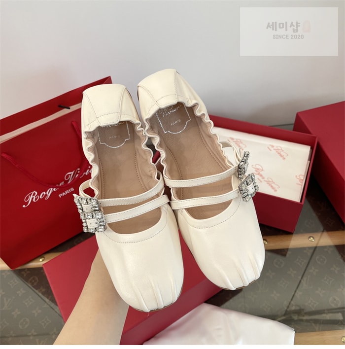 Roger Vivier 로저비비에 스트랩 발레리나 플랫 슈즈 신발 16번 이미지