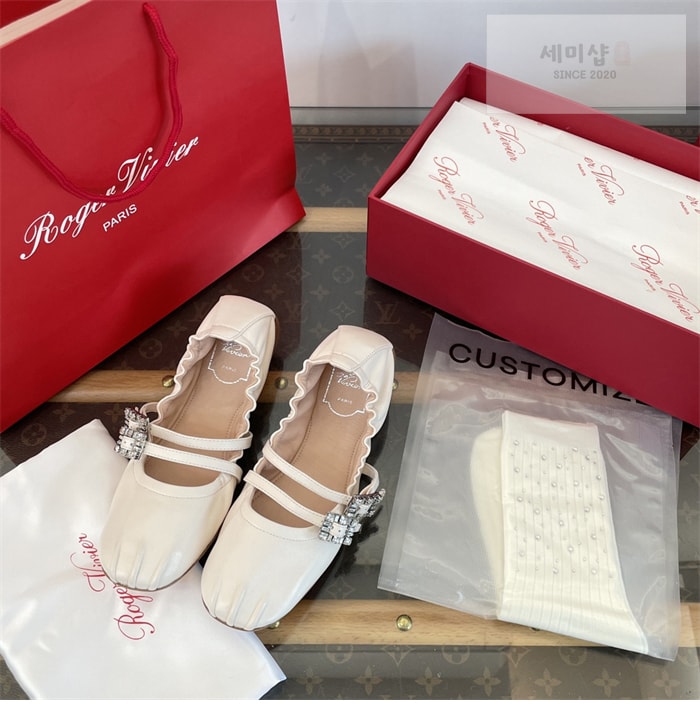 Roger Vivier 로저비비에 스트랩 발레리나 플랫 슈즈 신발 18번 이미지