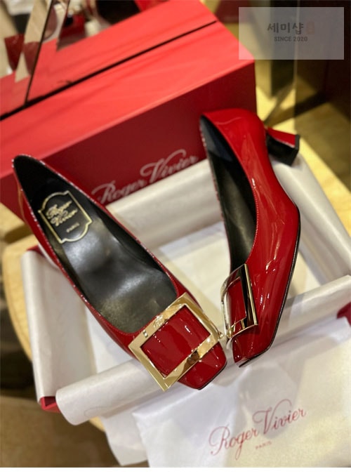 Roger Vivier 로저비비에 트럼펫 메탈 버클 펌프스 신발 10번 이미지