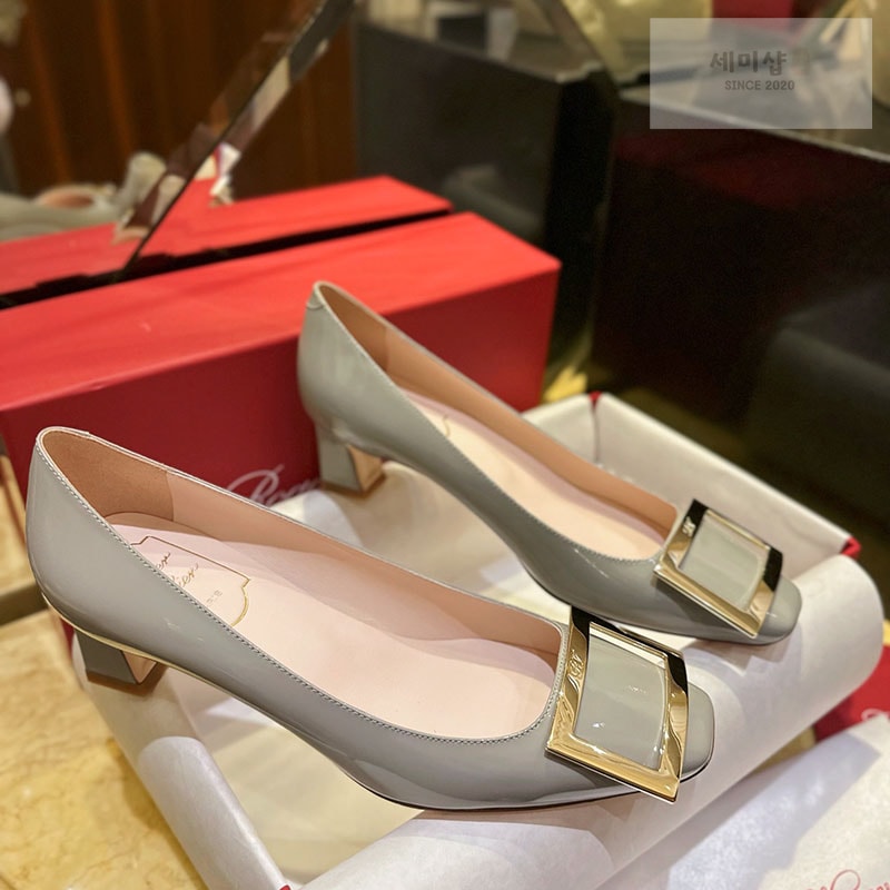 Roger Vivier 로저 비비에 트럼펫 메탈 버클 펌프스4.5cm 신발 1번 이미지