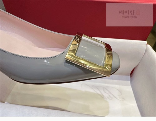 Roger Vivier 로저 비비에 트럼펫 메탈 버클 펌프스4.5cm 신발 14번 이미지