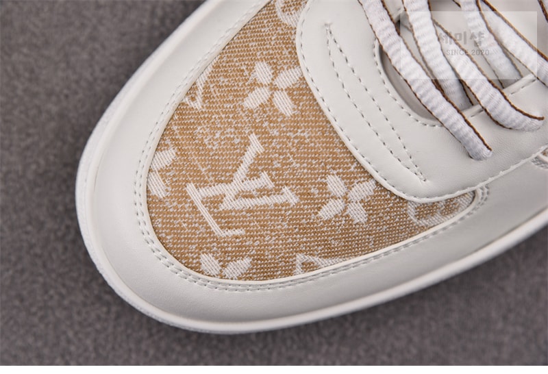 Louis Vuitton 루이비통 리볼리 스니커즈 신발 9번 이미지