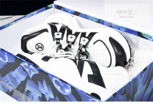 Louis Vuitton 루이비통 아치라이트 여성용 스니커즈 신발 28번 이미지