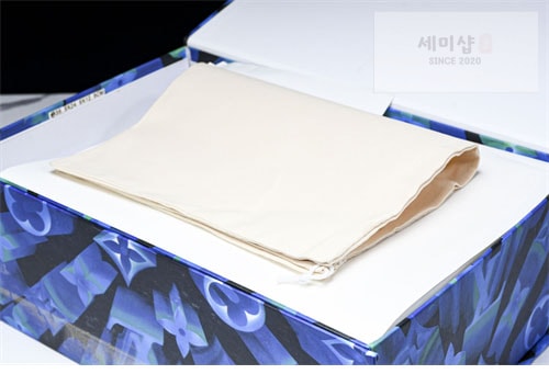 Louis Vuitton 루이비통 아치라이트 여성용 스니커즈 신발 32번 이미지
