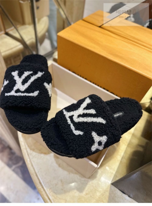 Louis Vuitton 루이비통 파세오 플랫 컴포트 뮬 슬리퍼 신발 2번 이미지