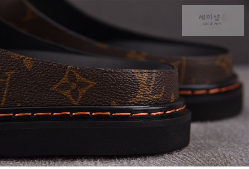 Louis Vuitton 루이비통 LV 이지 뮬 1ABFDJ 신발 2번 이미지