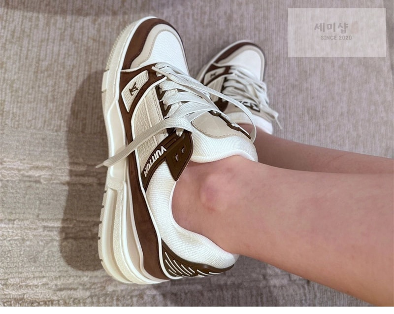 Louis Vuitton 루이비통 LV 트레이너 스니커즈 브라운 신발 2번 이미지