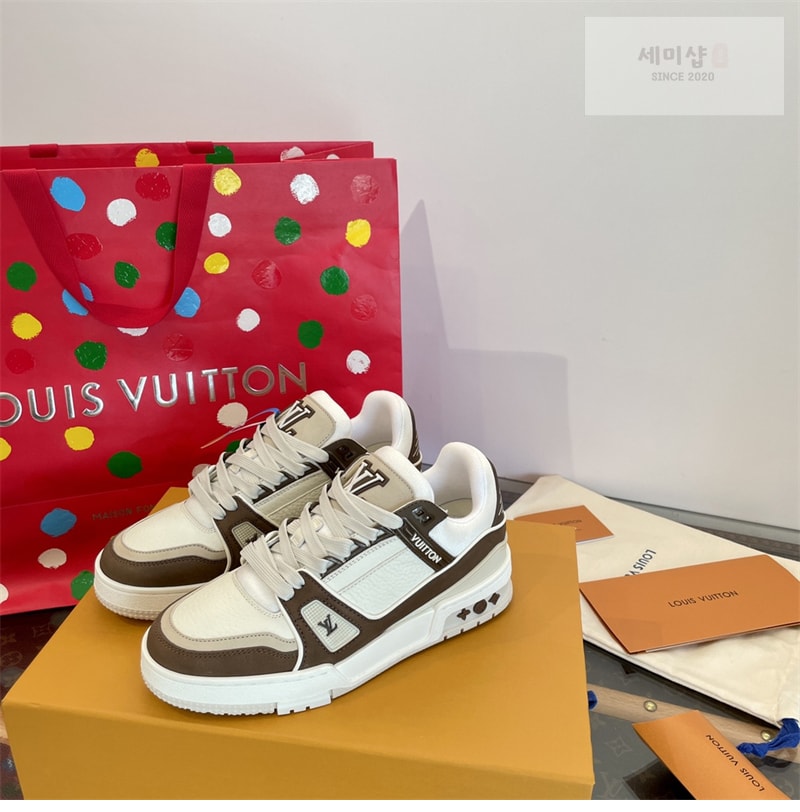 Louis Vuitton 루이비통 LV 트레이너 스니커즈 브라운 신발 6번 이미지
