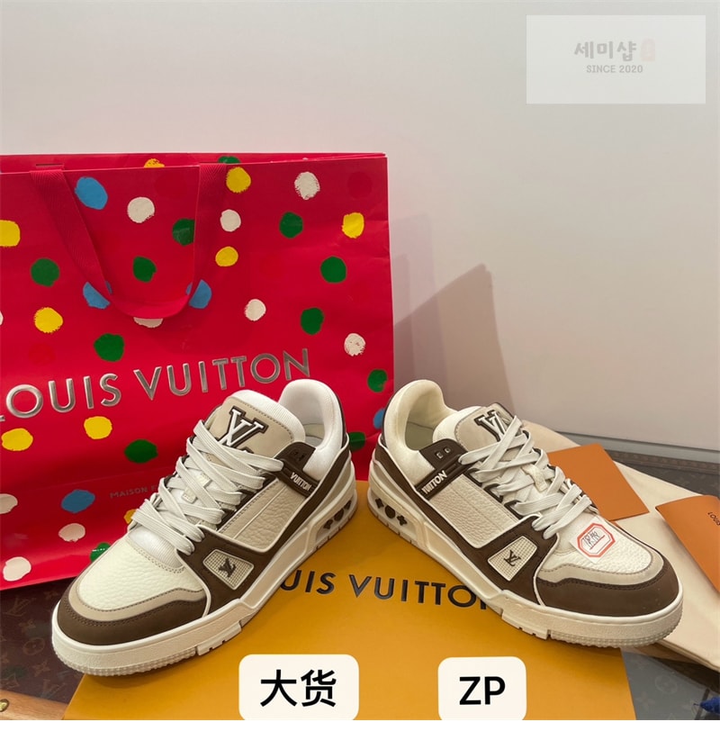 Louis Vuitton 루이비통 LV 트레이너 스니커즈 브라운 신발 12번 이미지