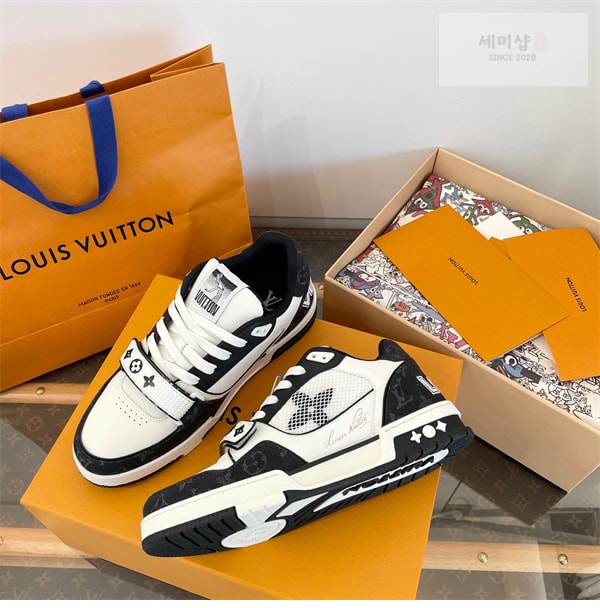 Louis Vuitton 루이비통 LV 트레이너 스니커즈 레플리카 14번 이미지 - 신발 | 세미샵 레플리카 사이트
