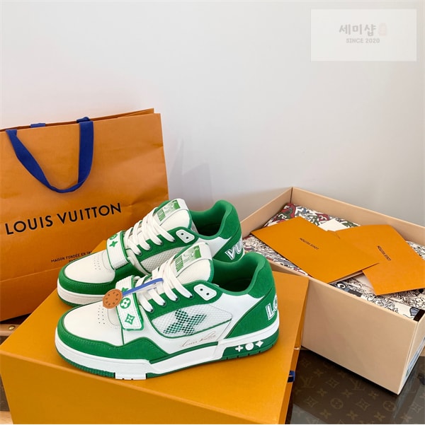 Louis Vuitton 루이비통 LV 트레이너 스니커즈 레플리카 19번 이미지 - 신발 | 세미샵 레플리카 사이트