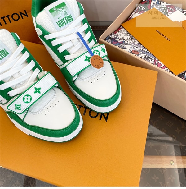Louis Vuitton 루이비통 LV 트레이너 스니커즈 레플리카 22번 이미지 - 신발 | 세미샵 레플리카 사이트