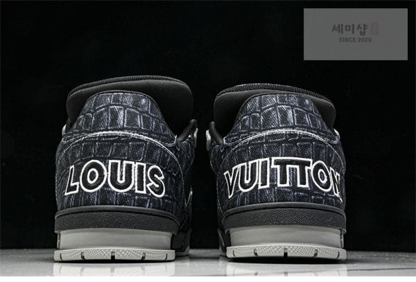 Louis Vuitton 루이비통 LV 트레이너 스니커즈 신발 17번 이미지