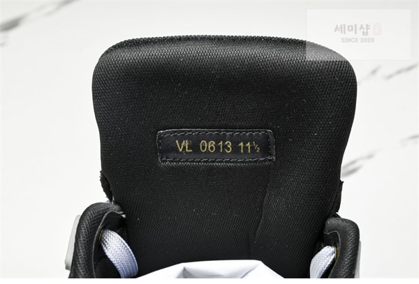 Louis Vuitton 루이비통 LV 트레이너 스니커즈 신발 21번 이미지