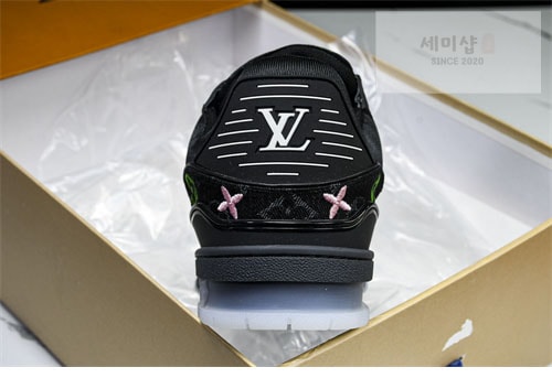 Louis Vuitton 루이비통 LV 트레이너 스니커즈 레플리카 7번 이미지 - 신발 | 세미샵 레플리카 사이트