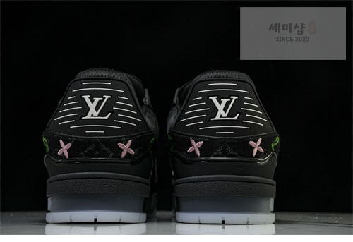 Louis Vuitton 루이비통 LV 트레이너 스니커즈 레플리카 14번 이미지 - 신발 | 세미샵 레플리카 사이트