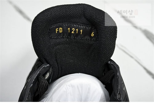Louis Vuitton 루이비통 LV 트레이너 스니커즈 레플리카 19번 이미지 - 신발 | 세미샵 레플리카 사이트