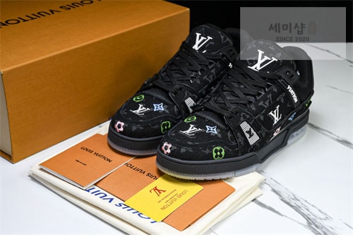 Louis Vuitton 루이비통 LV 트레이너 스니커즈 레플리카 27번 이미지 - 신발 | 세미샵 레플리카 사이트