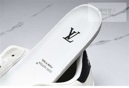 Louis Vuitton 루이비통 LV 트레이너 신발 37번 이미지