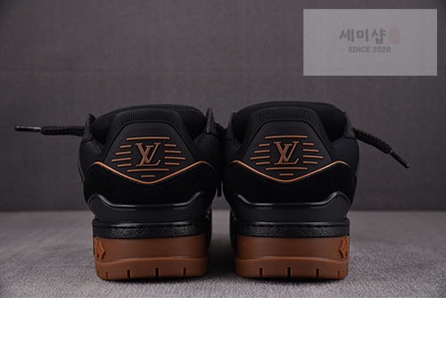 Louis Vuitton 루이비통 lv 트레이너 맥시 스니커즈 블랙 신발 53번 이미지