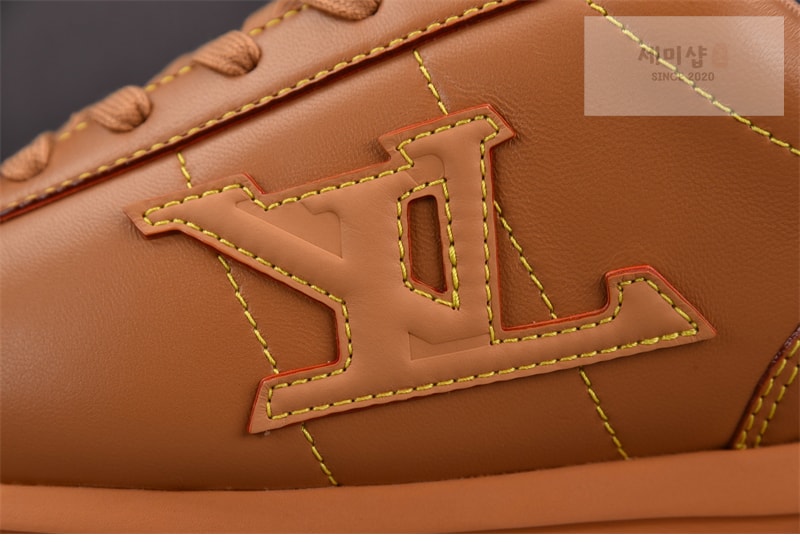 Louis Vuitton 루이비통 x 니고 LV 버터소프트 스니커즈 베이지 신발 6번 이미지
